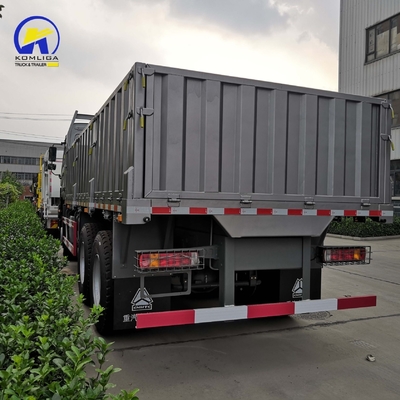 6X4 roue motrice Sinotruk HOWO camion à clôture à plat pour le transport de votre cargaison