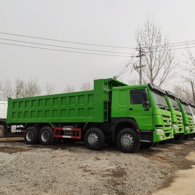 Le WD615.47.D12.42 Moteur Sinotruk HOWO 6X4 Couleur verte camion de décharge à bascule d'occasion