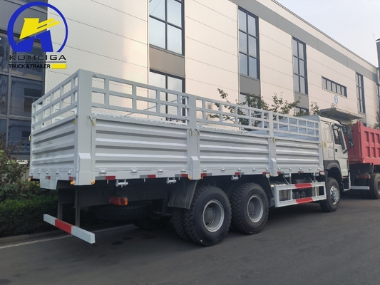 Sinotruk 6X4 véhicule de transport de 400 chevaux boîte de chargement camion-décharge avec 2.4 tonnes de l'essieu avant