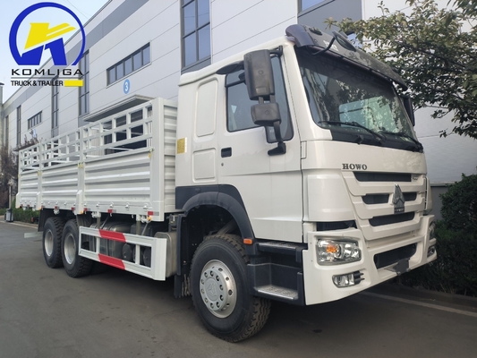 Sinotruk 6X4 véhicule de transport de 400 chevaux boîte de chargement camion-décharge avec 2.4 tonnes de l'essieu avant