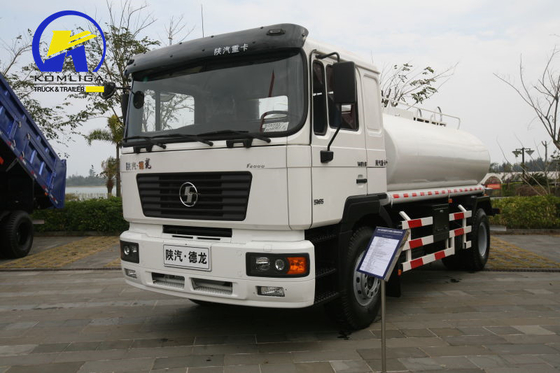 Shacman F2000 4X2 270HP Camion-citerne de Feul Camion-citerne de pétrole Camion-citerne utilisée Capacité 25-30 tonnes