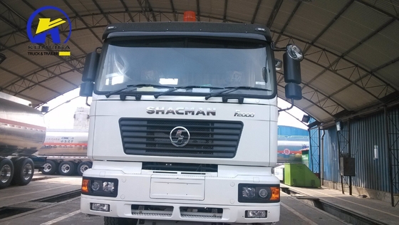 Shacman F2000 4X2 270HP 10cbm Camion-citerne à carburant avec élévation hydraulique à bascule ventrale