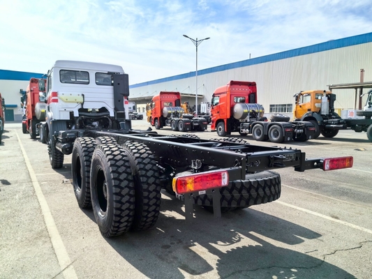 Beiben 6X4 6X6 380HP 420HP 10 Wheeler 2642 2638 North Benz Poids lourd camion de chargement Tête de tracteur camion au Congo