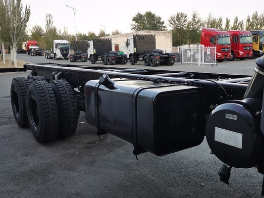 Tête de tracteur Beiben 6X4 avec 90 roues à cinq roues à direction unique et pneus certifiés CEE