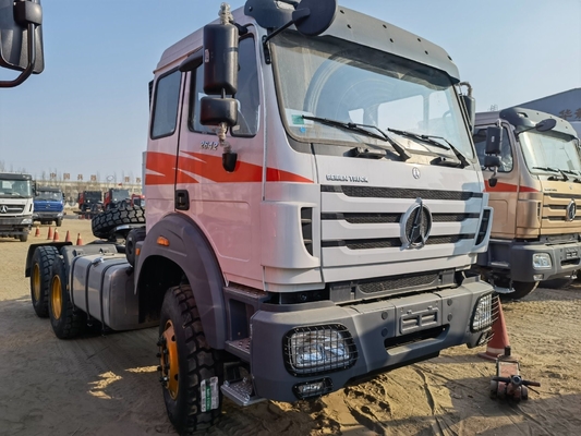 Tête de tracteur Beiben 6X4 avec 90 roues à cinq roues à direction unique et pneus certifiés CEE