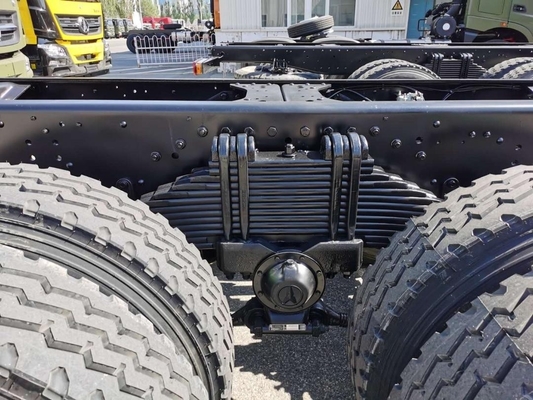 Puissant camion tracteur Beiben 6X4 6X6 Benz Nord de 351-450 ch avec une grande capacité de moteur
