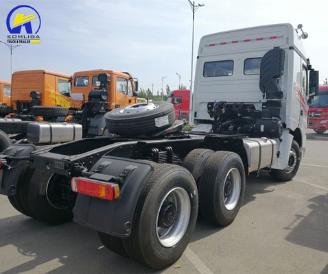 6X4 roue motrice North Benz Tracteur Tête de camion avec 400L aluminium alliage de carburant