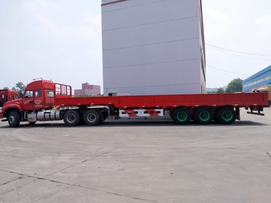 Trailer à trois essieux de 600 mm et 800 mm avec un poids approximatif de 6,7 tonnes