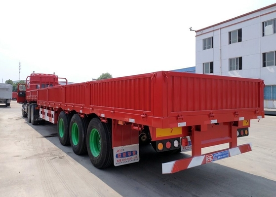 Trailer à trois essieux de 600 mm et 800 mm avec un poids approximatif de 6,7 tonnes
