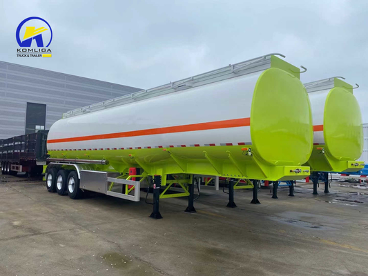 1820 mm de bande de roulement 3 essieux réservoir d'huile en aluminium au carbone 42000L 45000 litres de carburant