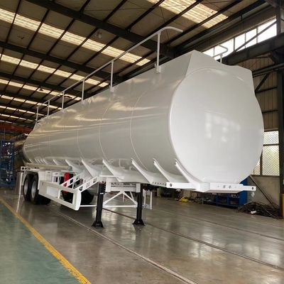 Trailers de pétroliers de type 18000 gallons pour le transport de carburant certifié GCC