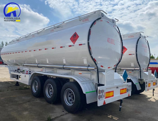 3 essieux 40000L/42000L/45000L/48000L/50000L Aluminium Steel Tanker Trailer Tank Truck Trailer pour suspension mécanique et 6 M par tuyau de décharge