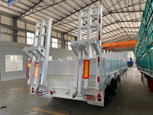 Appareil à roues avec rampe latérale Lowboy Semi-trailer LED Light Extincteur d'incendie