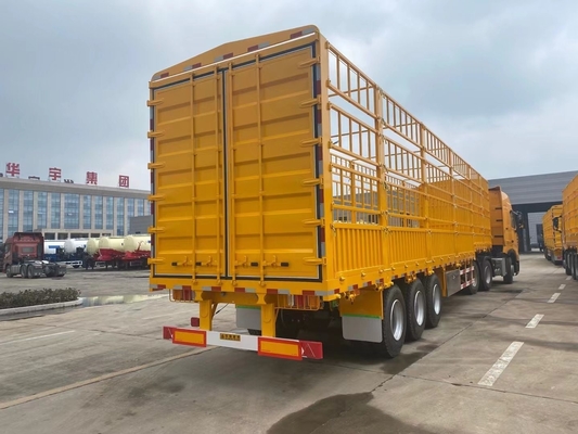 Semi-remorque à clôture à 3 essieux avec une base de roue de 7000-8000 mm et une capacité de 40 à 60 tonnes
