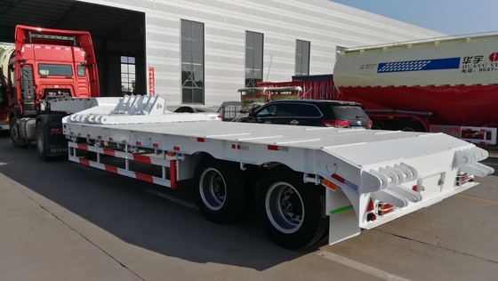 Sinotruk HOWO 3 essieux 60 t remorque semi-basse avec rampe 7000-8000 mm