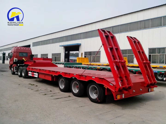 Sinotruk HOWO 3 essieux 60 t remorque semi-basse avec rampe 7000-8000 mm