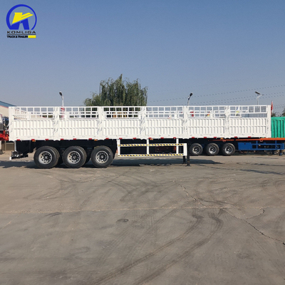 Une remorque de semi-camion en bon état avec une vanne Wabco et une roue de 7000-8000 mm