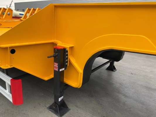 Charge utile de 40 à 100 tonnes Fuwa Axles Low Bed Trailer Semi-trailer avec rampe Certifié ISO9001