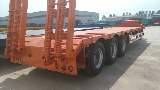 40-100 tonnes de charge utile Semi-remorque à lit plat bas avec rampe Rampe de charge lourde et utilisée