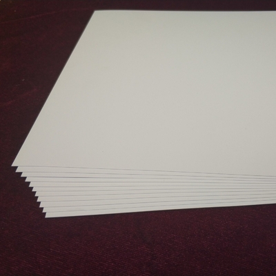 Feuille de plastique PVC pour animaux de compagnie pour les matériaux de fabrication de cartes intelligentes imprimables au laser