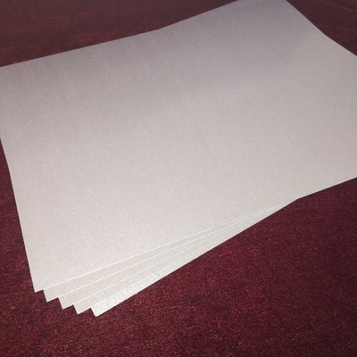 Feuille de plastique PVC pour animaux de compagnie pour les matériaux de fabrication de cartes intelligentes imprimables au laser
