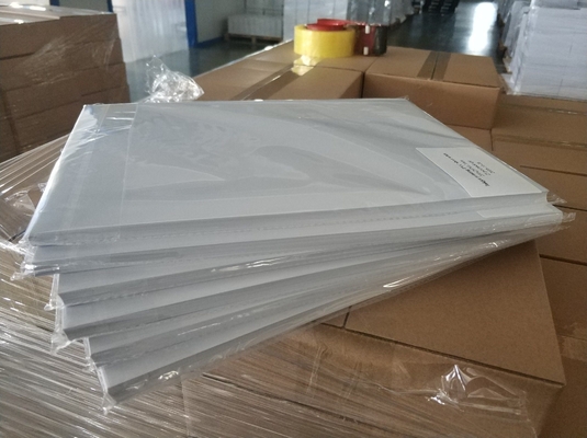 210x297x0.3 Impression par jet d'encre Feuille de PVC pour carte plastique Support de pièces détachées techniques