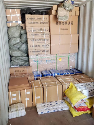 Pièces détachées de camions Pneus/roues/ pneus Moteur et plus 1000*2500*1000mm Choix de l'Afrique