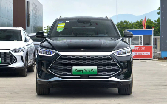 2022 Byd Song Plus EV Adults électrique voiture électrique chinoise de 800W de puissance et 5 sièges