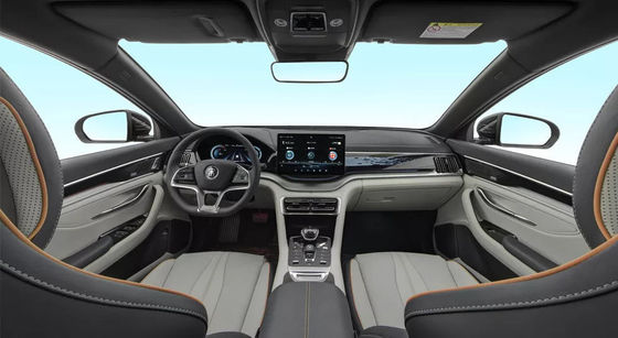 SUV énergétique Auto Byd Song Plus SUV avec 165/65 R14 Taille du pneu et puissance totale du moteur de 30 kW