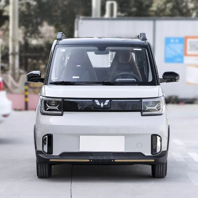 Service après-vente de voitures électriques Pièces de rechange techniques Support 4 roues BEV Petit VUS