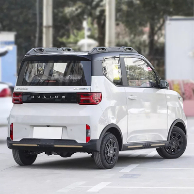 Service après-vente de voitures électriques Pièces de rechange techniques Support 4 roues BEV Petit VUS
